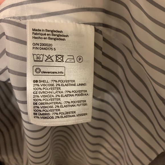 H&M Gray Blazer - Picture 6 of 6